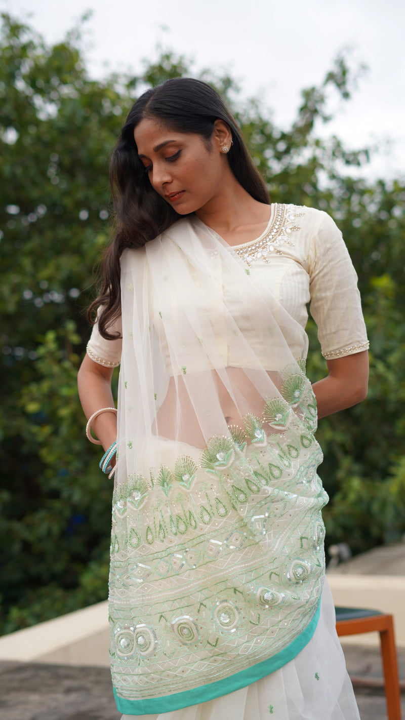 The Nargis Saree - White
